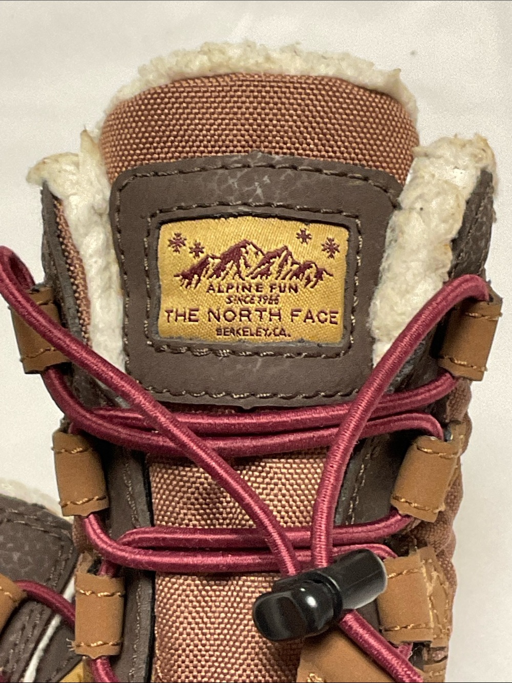 North Face Toddler Brown Winter Boots. Size 11 - Picture 6 of 12